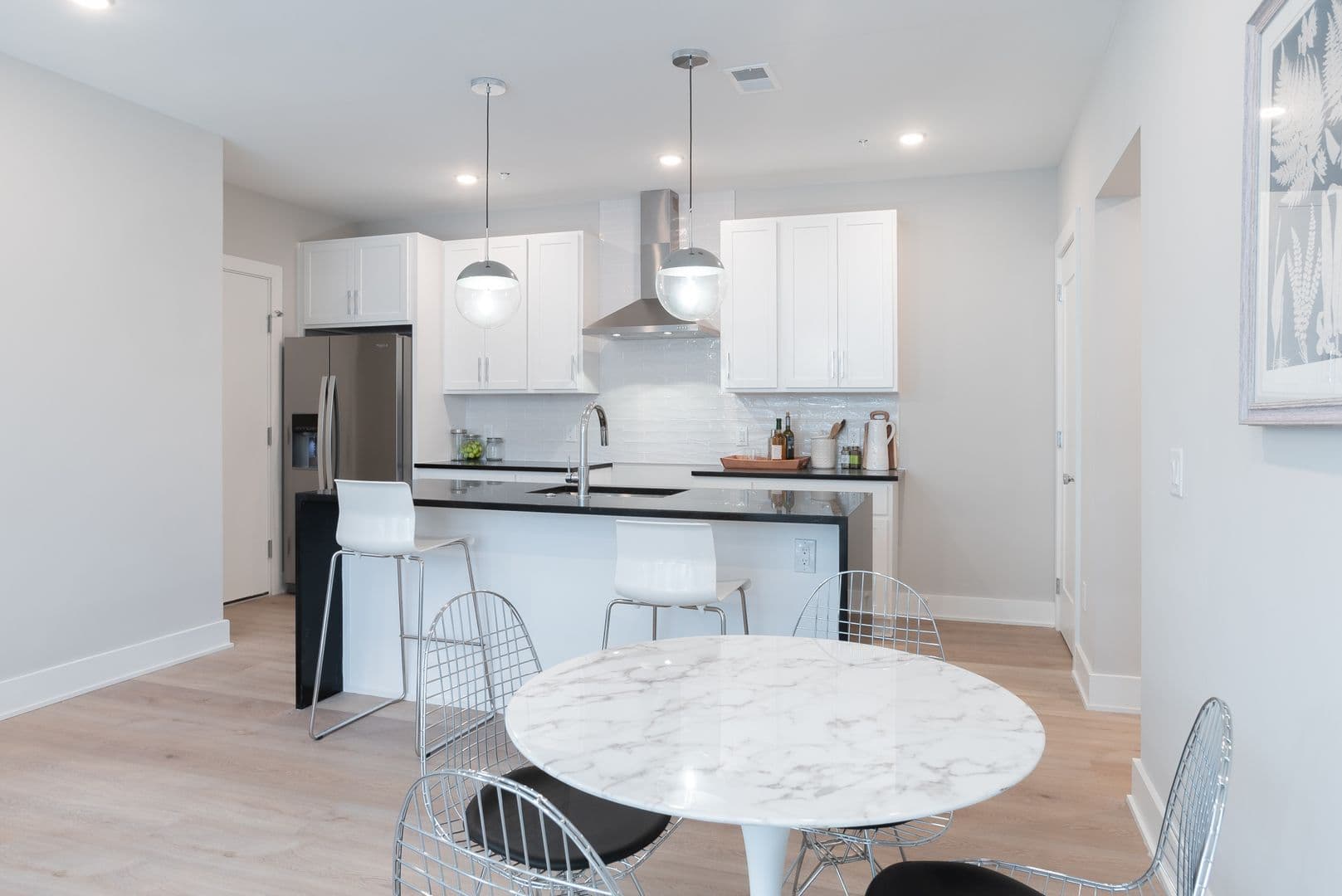 Philadelphia Apartment: 1513-1517 Ridge Avenue
