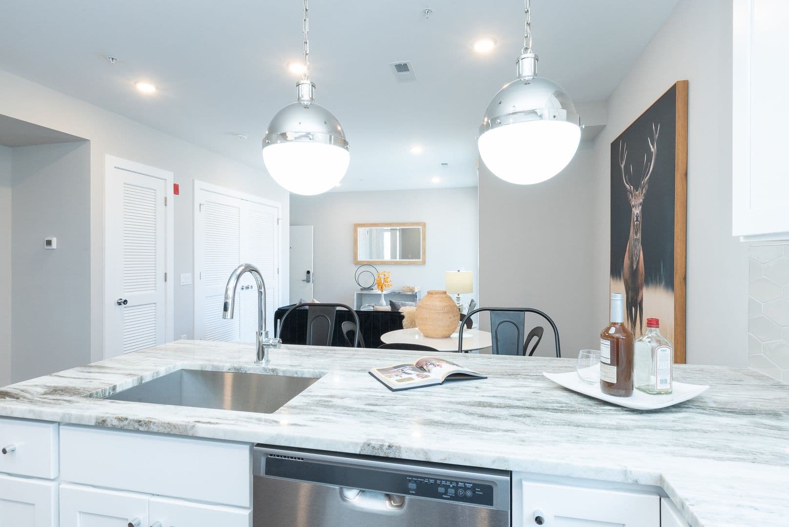 Philadelphia Apartment: Germantown Square: 45 W Haines St