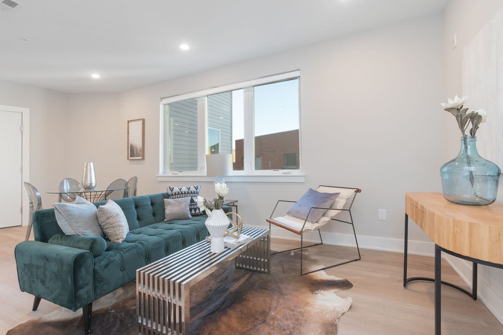 Philadelphia Apartment: 1513-1517 Ridge Avenue