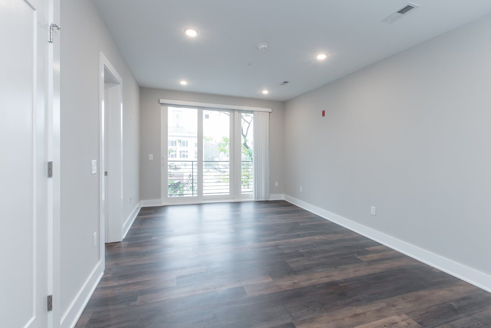 Philadelphia Apartment: Germantown Square: 45 W Haines St