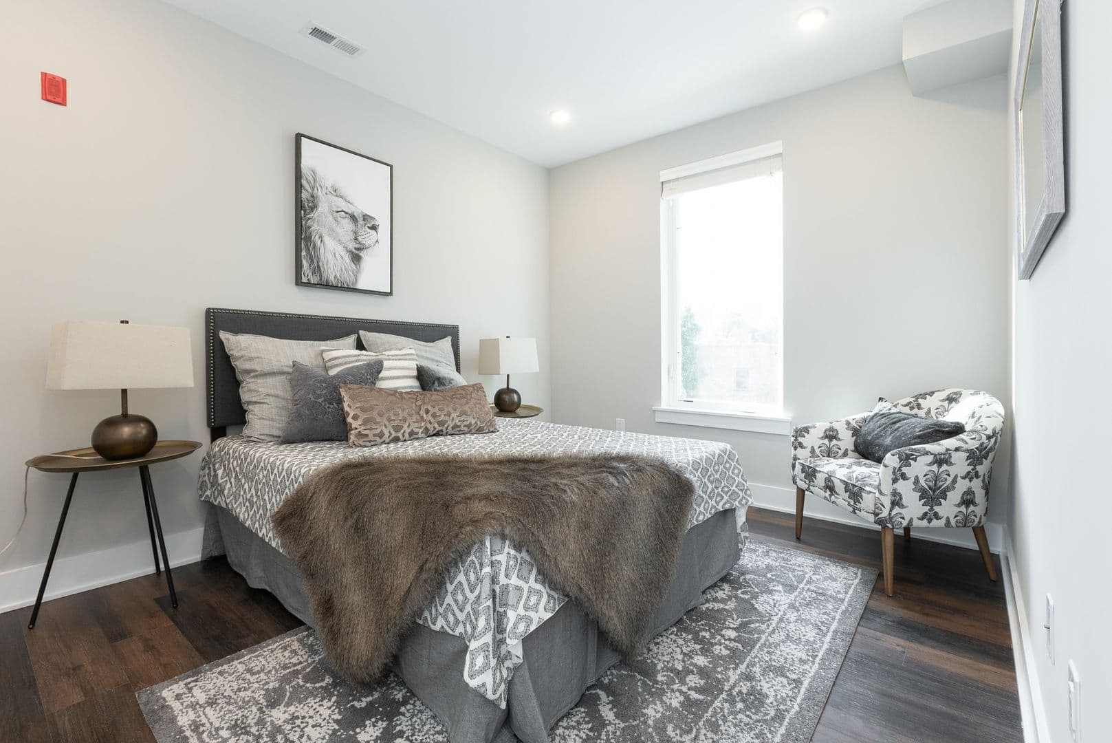 Philadelphia Apartment: 52 W Washington Lane