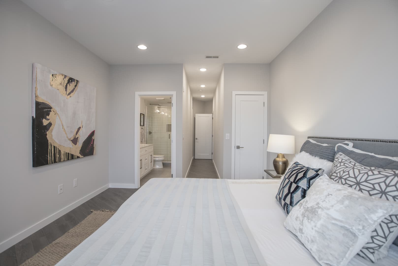Philadelphia Apartment: 1508 Ridge Avenue