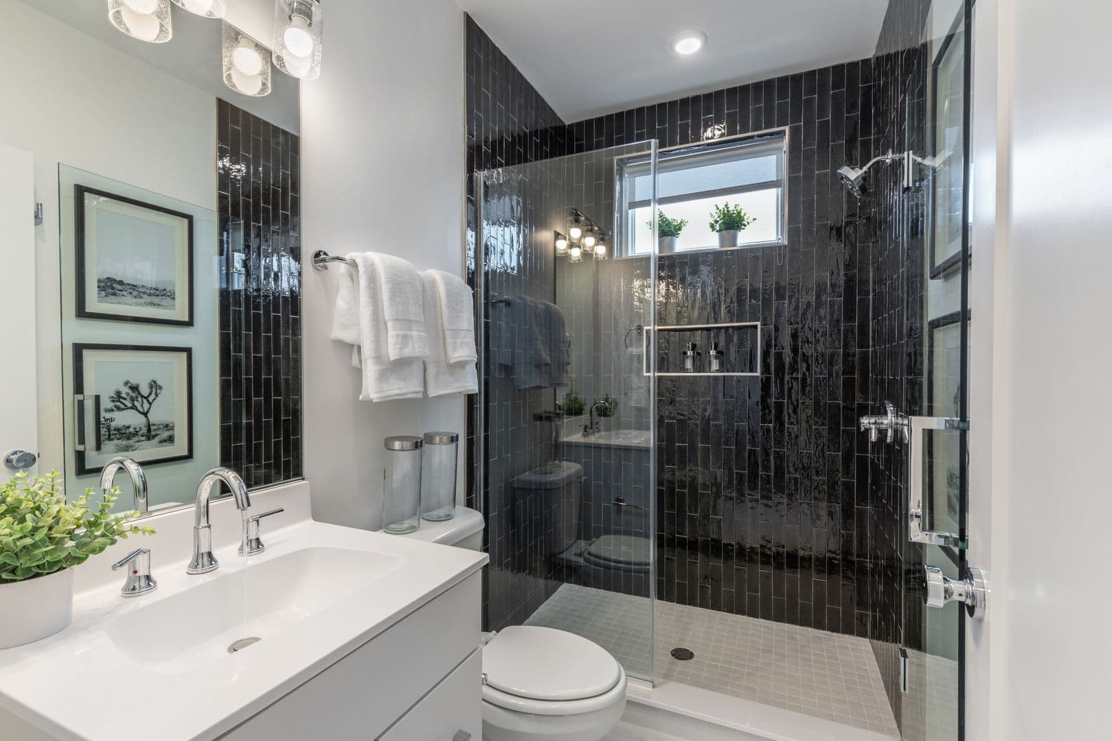 Philadelphia Apartment: 710 N 16th Street