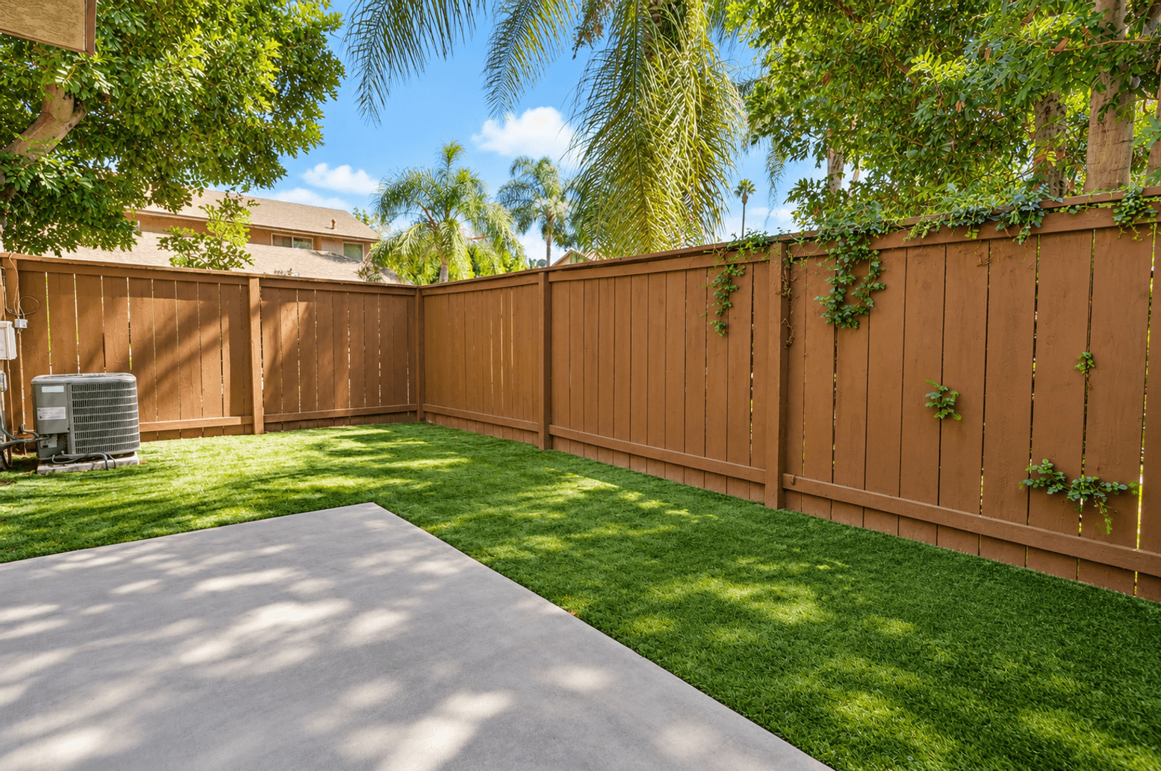 Ontario Apartment: 1112 S. Cypress Ave.
