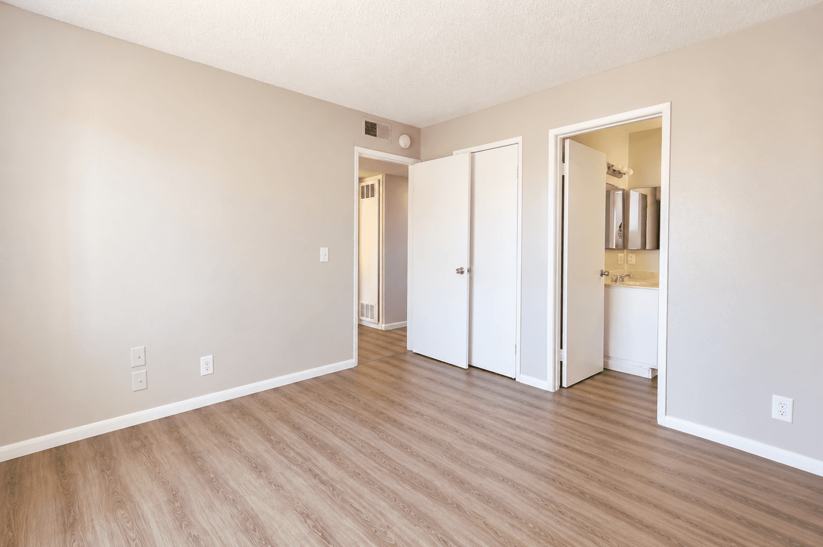 Victorville Apartment: 16362 Pebble Beach Dr - Unit 133