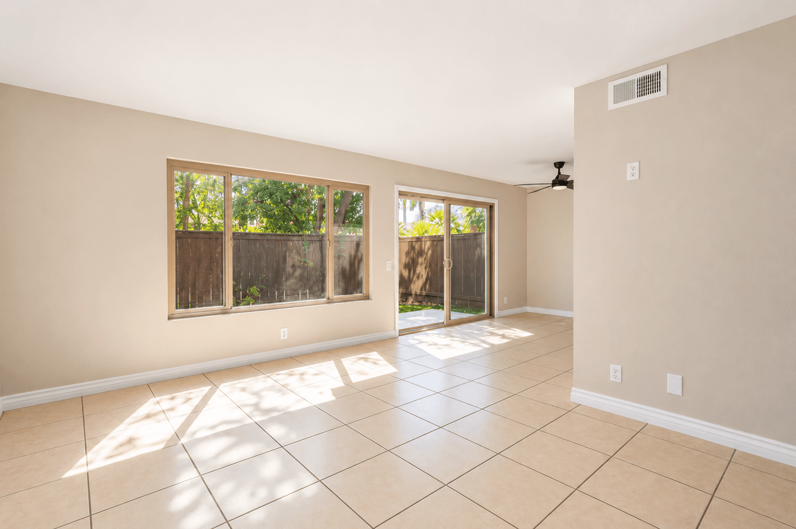 Ontario Apartment: 1112 S. Cypress Ave.
