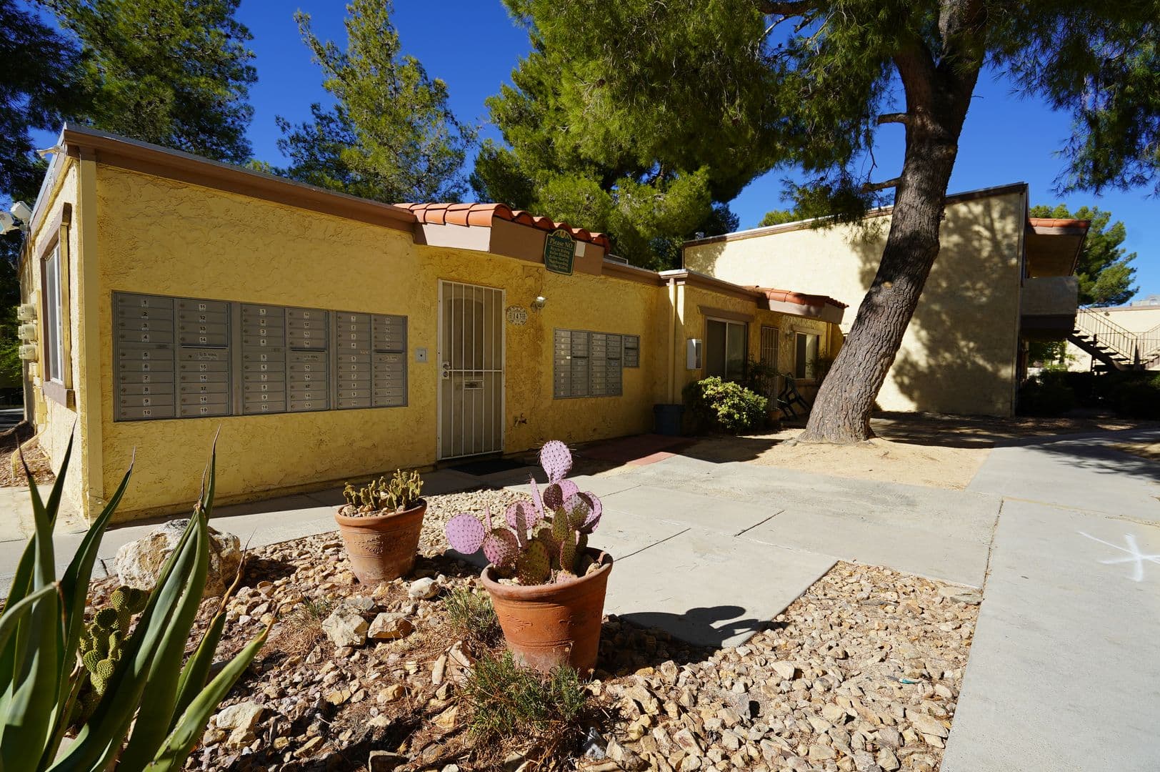 Victorville Apartment: 16358 Pebble Beach Dr - Unit 226