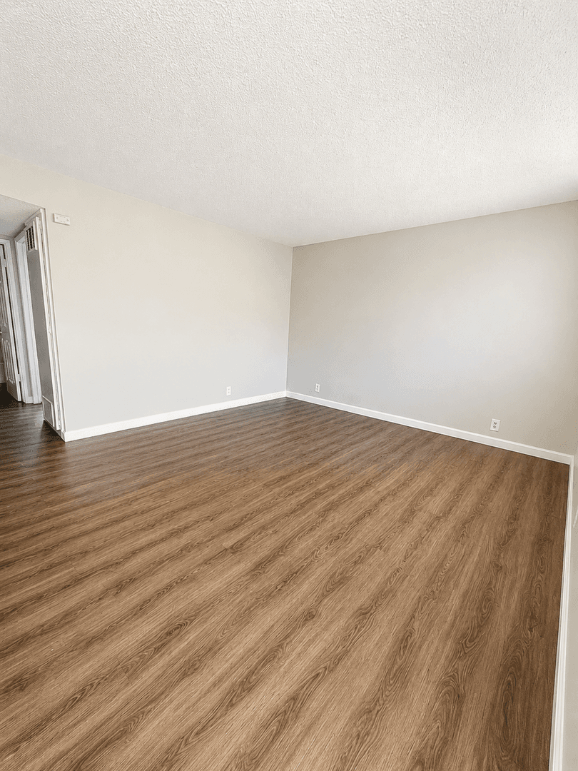 Victorville Apartment: 16358 Pebble Beach Dr - Unit 226