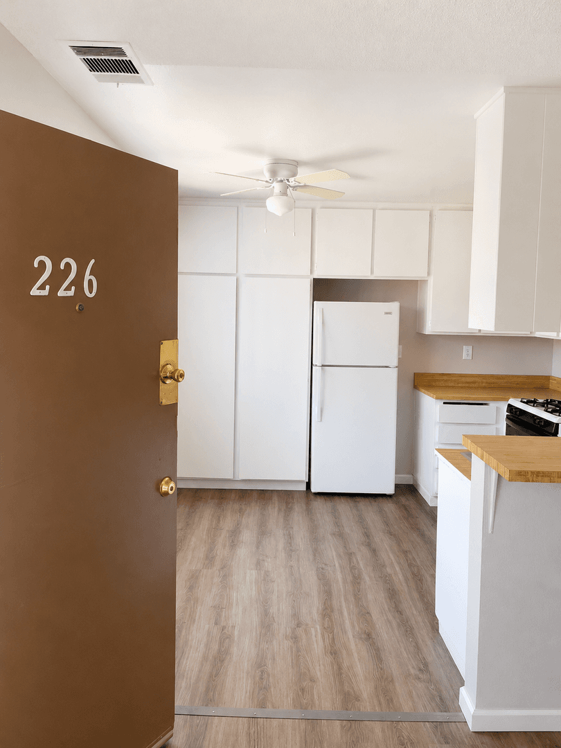 Victorville Apartment: 16358 Pebble Beach Dr - Unit 226