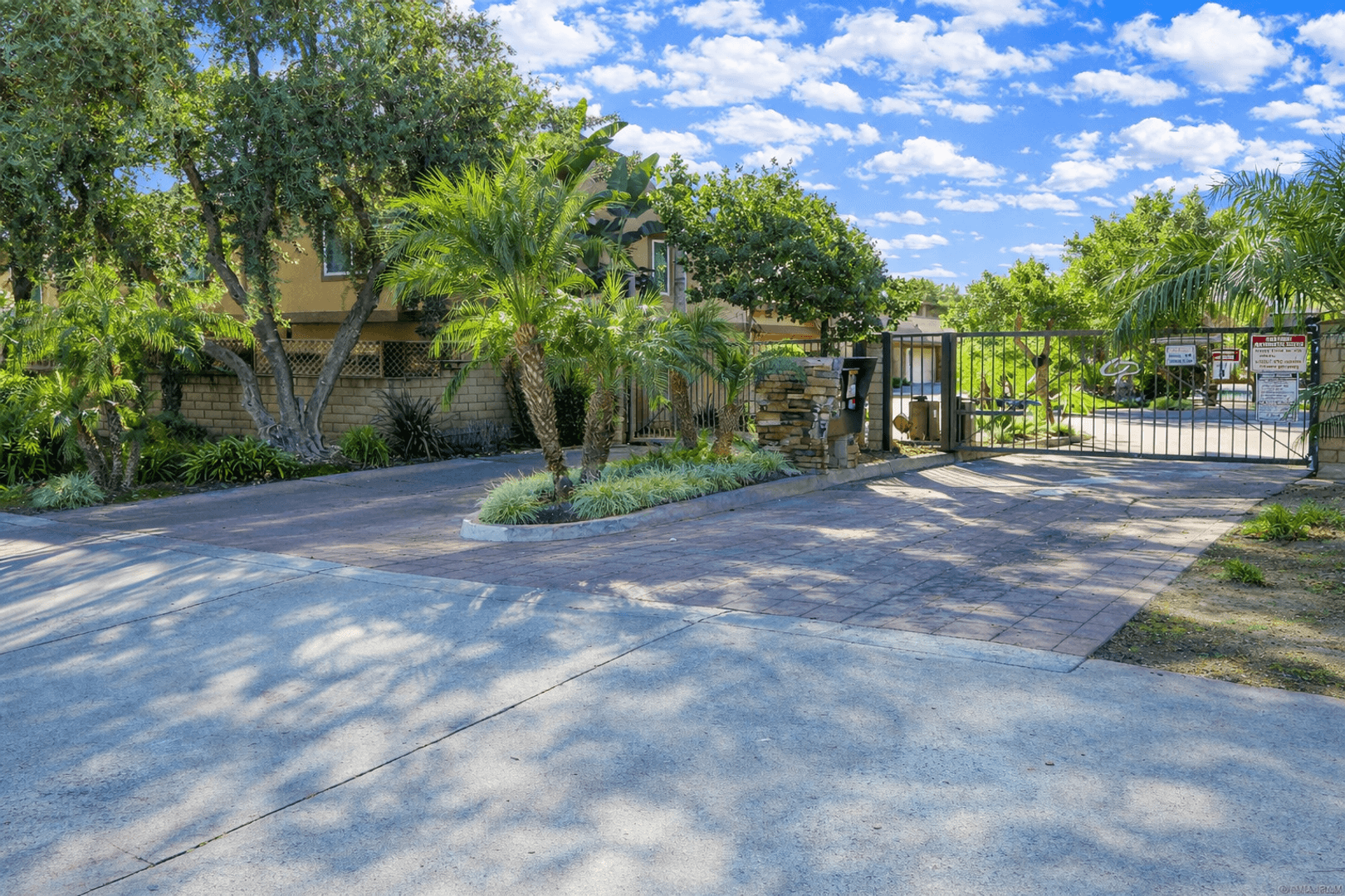 Ontario Apartment: 1112 S. Cypress Ave.