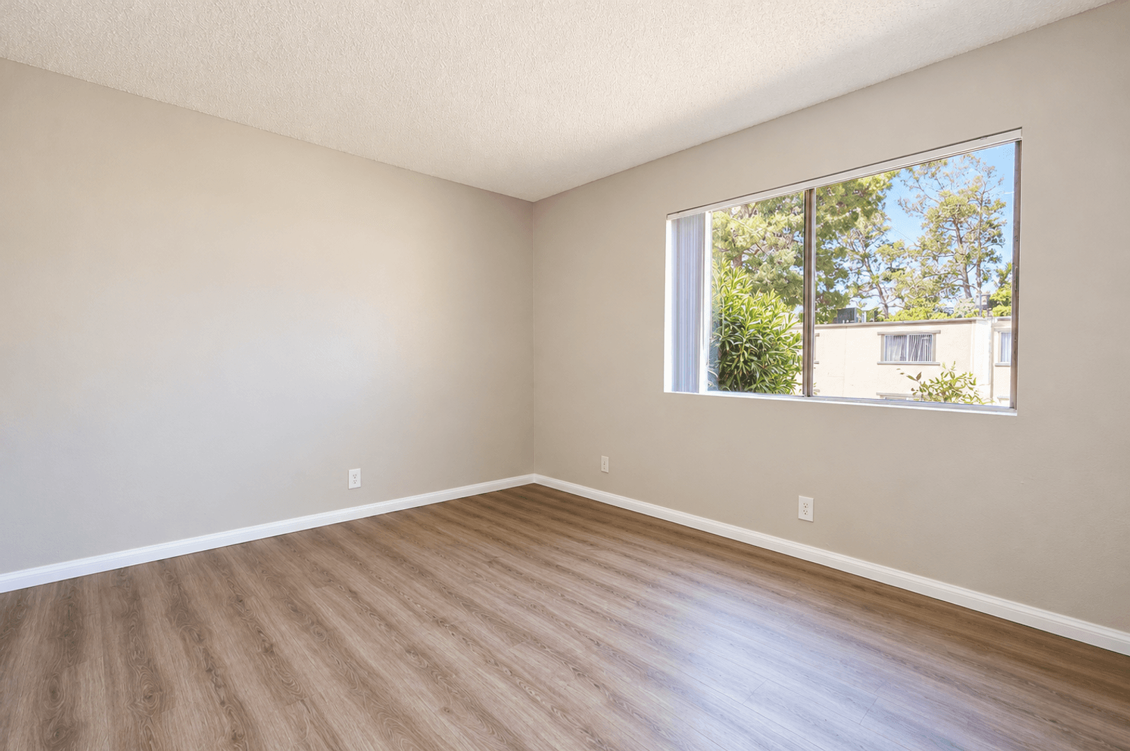 Victorville Apartment: 16362 Pebble Beach Dr - Unit 133
