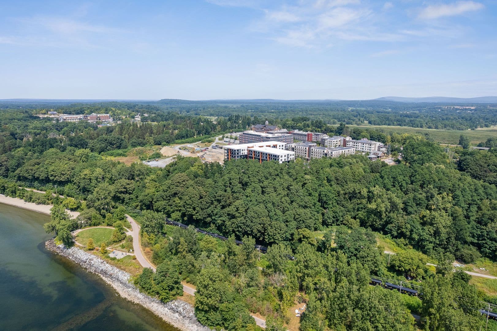 Burlington Apartment: 125 Cambrian Way