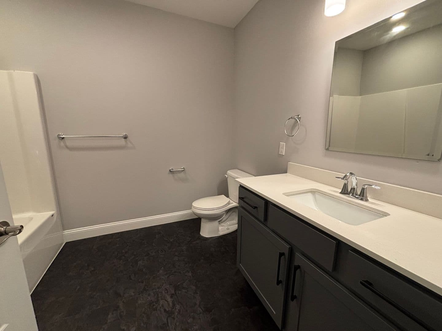Colchester Apartment: 60 Severance Green