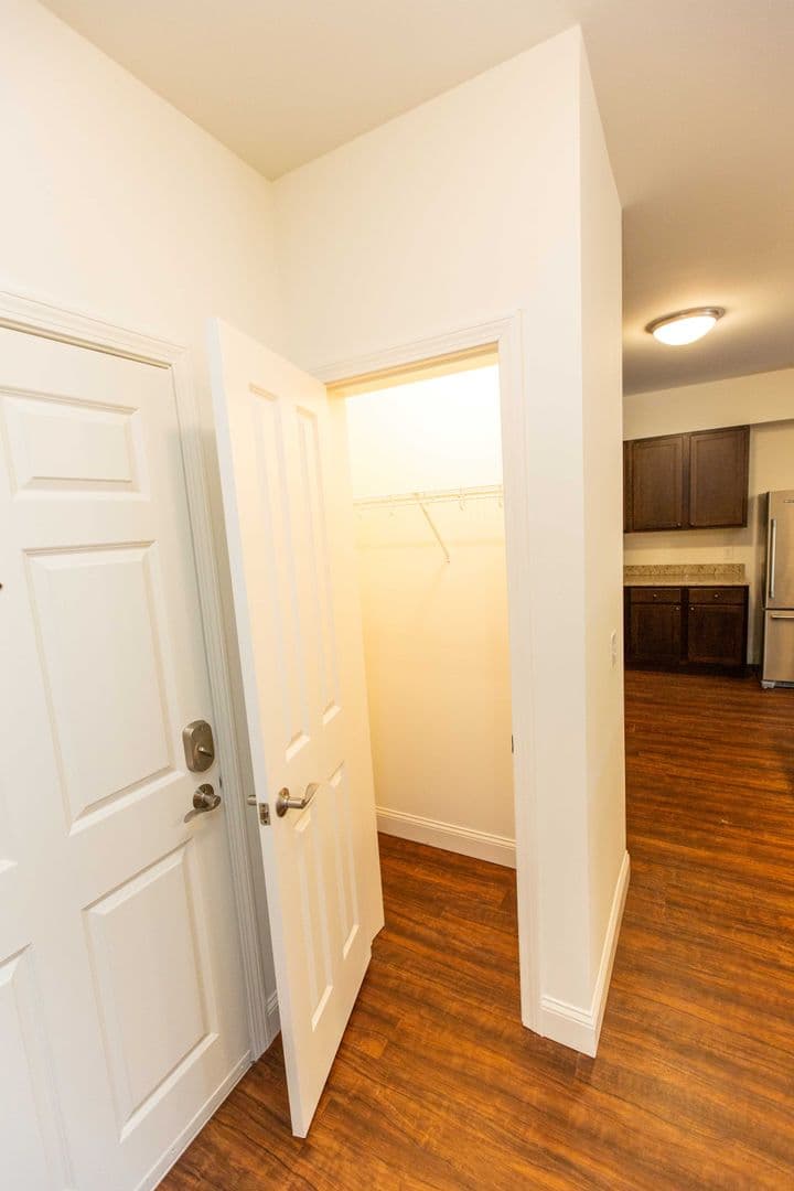 Burlington Apartment: 181 Winterberry Lane