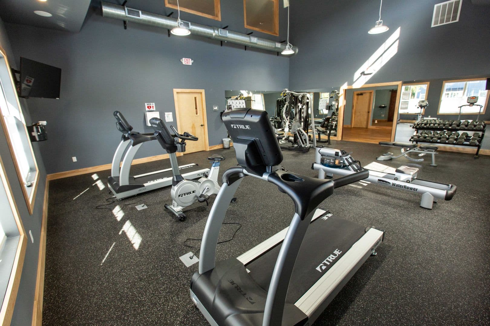 Burlington Apartment: 195 Bayberry Circle