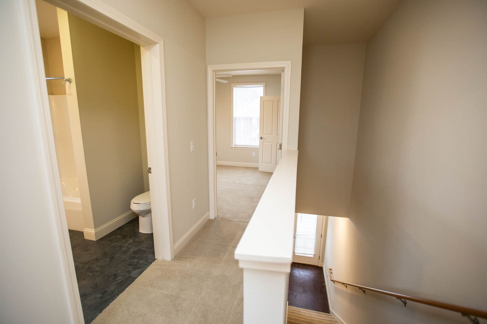 Burlington Apartment: 228 Bayberry Circle
