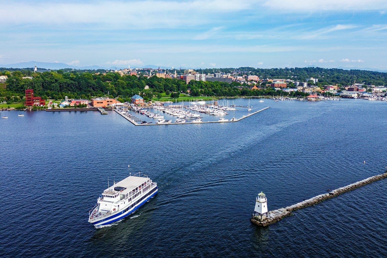 Burlington Apartment: 125 Cambrian Way