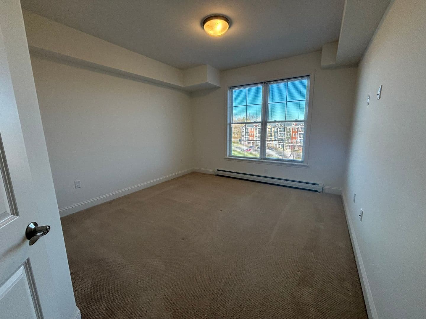 Burlington Apartment: 181 Winterberry Lane