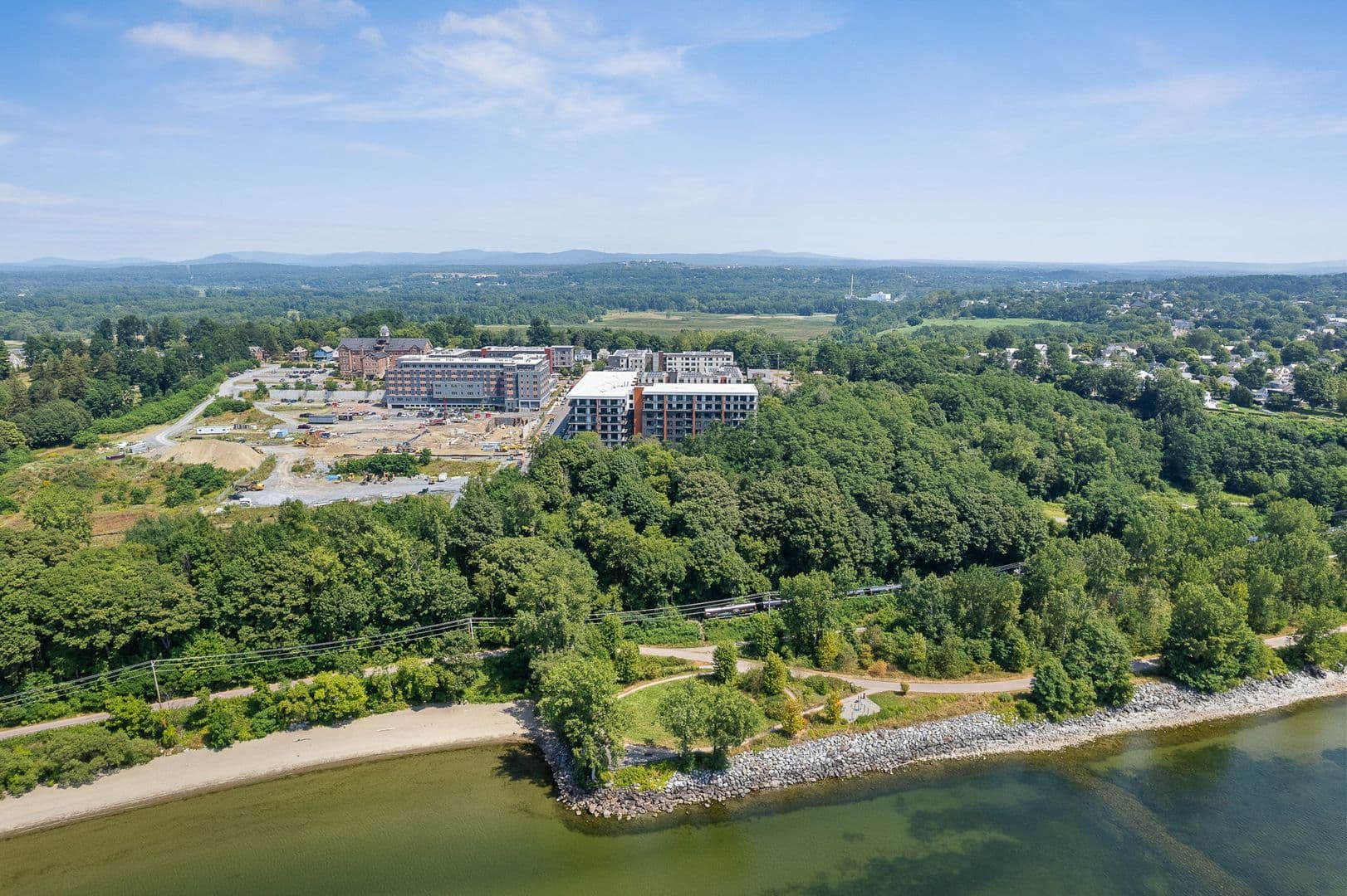 Burlington Apartment: 125 Cambrian Way