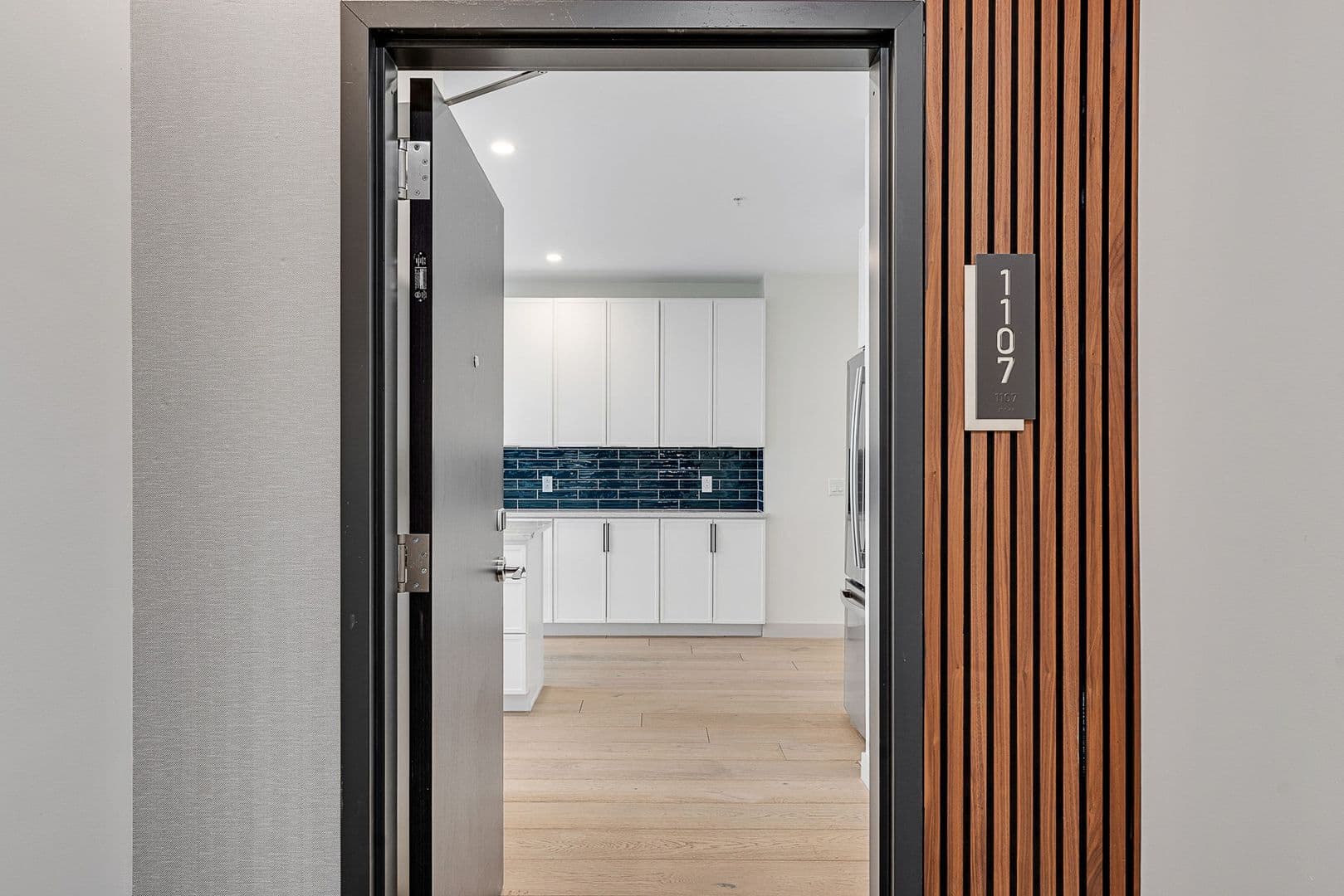 Burlington Apartment: 140 Bank Street