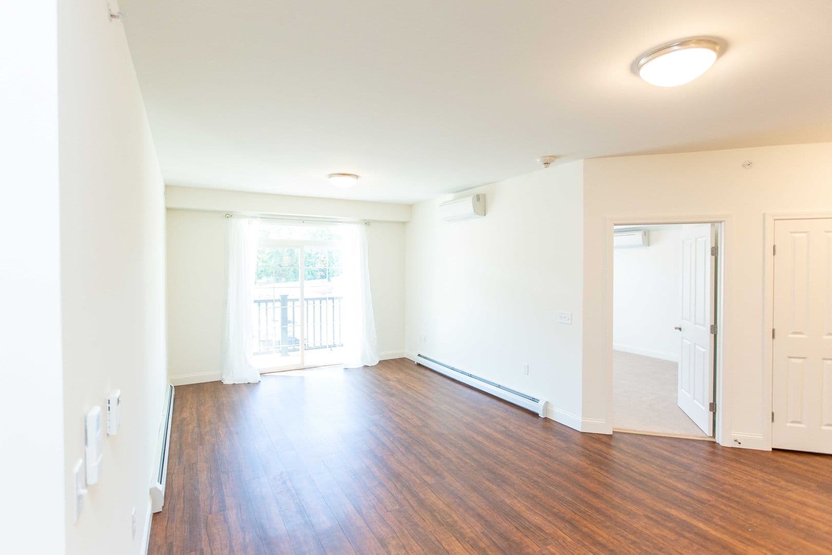 Burlington Apartment: 181 Winterberry Lane