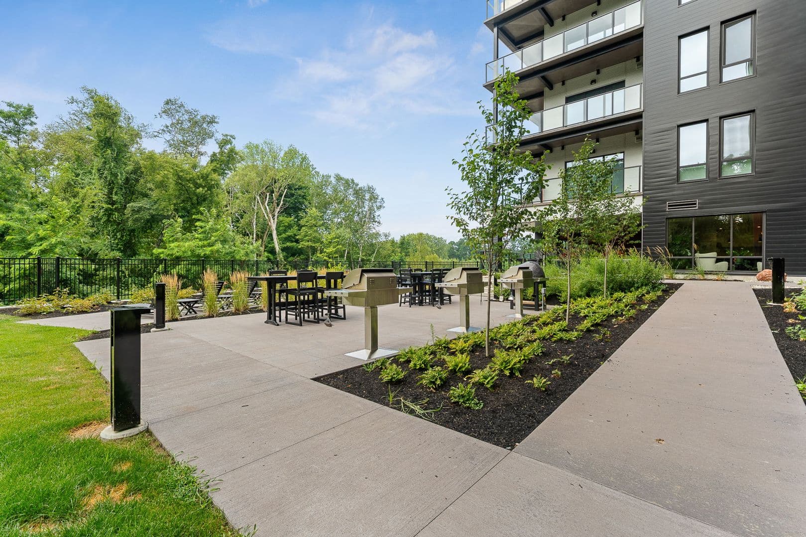Burlington Apartment: 125 Cambrian Way
