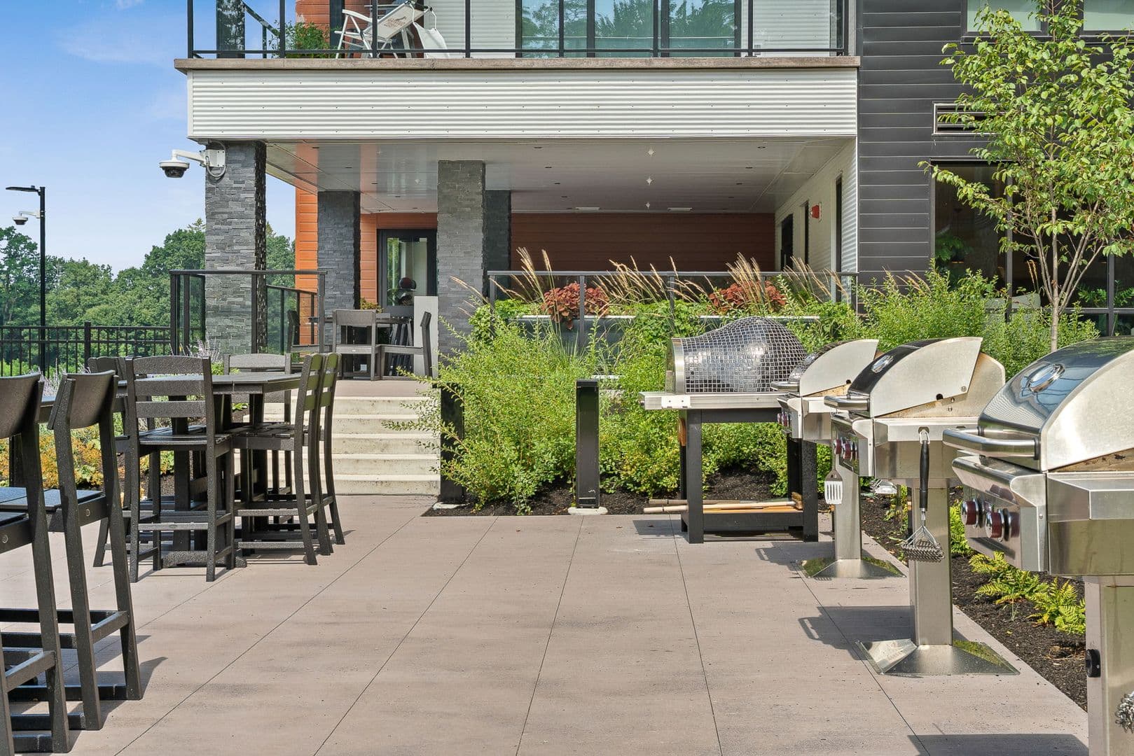 Burlington Apartment: 125 Cambrian Way