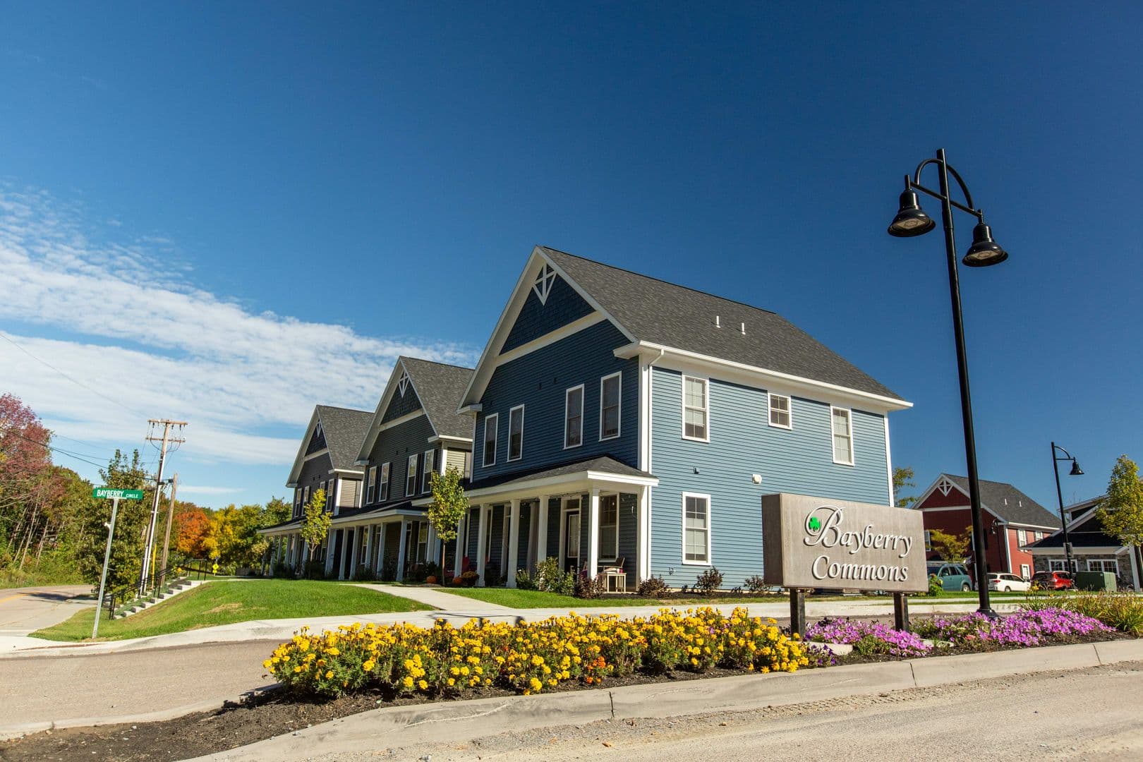 Burlington Apartment: 228 Bayberry Circle