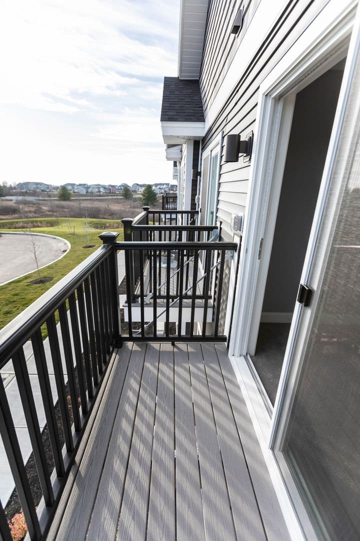 South Burlington Apartment: 220 Stafford Street