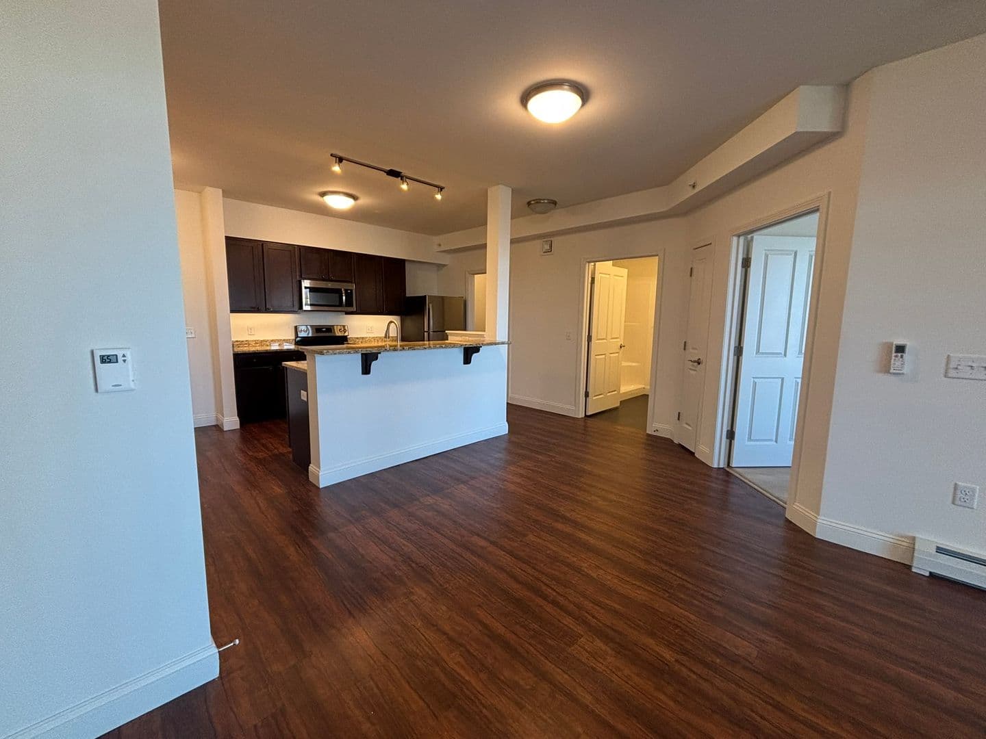 Burlington Apartment: 181 Winterberry Lane