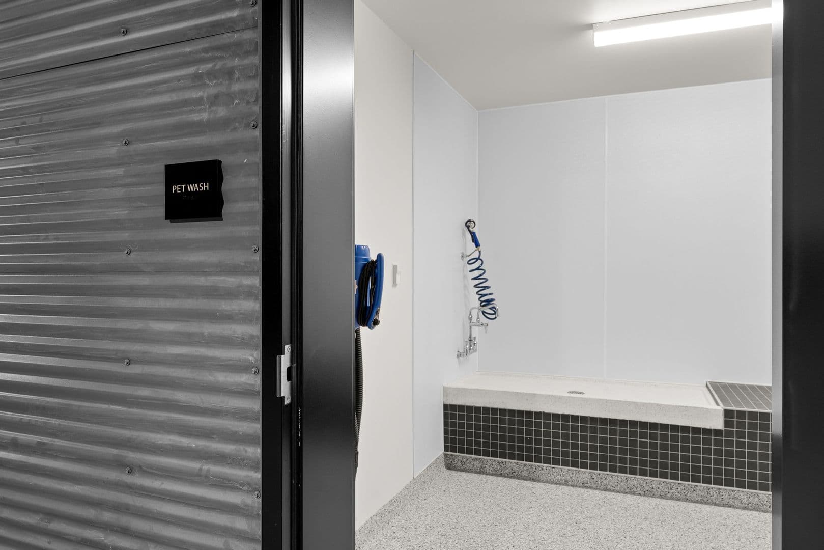 Burlington Apartment: 125 Cambrian Way
