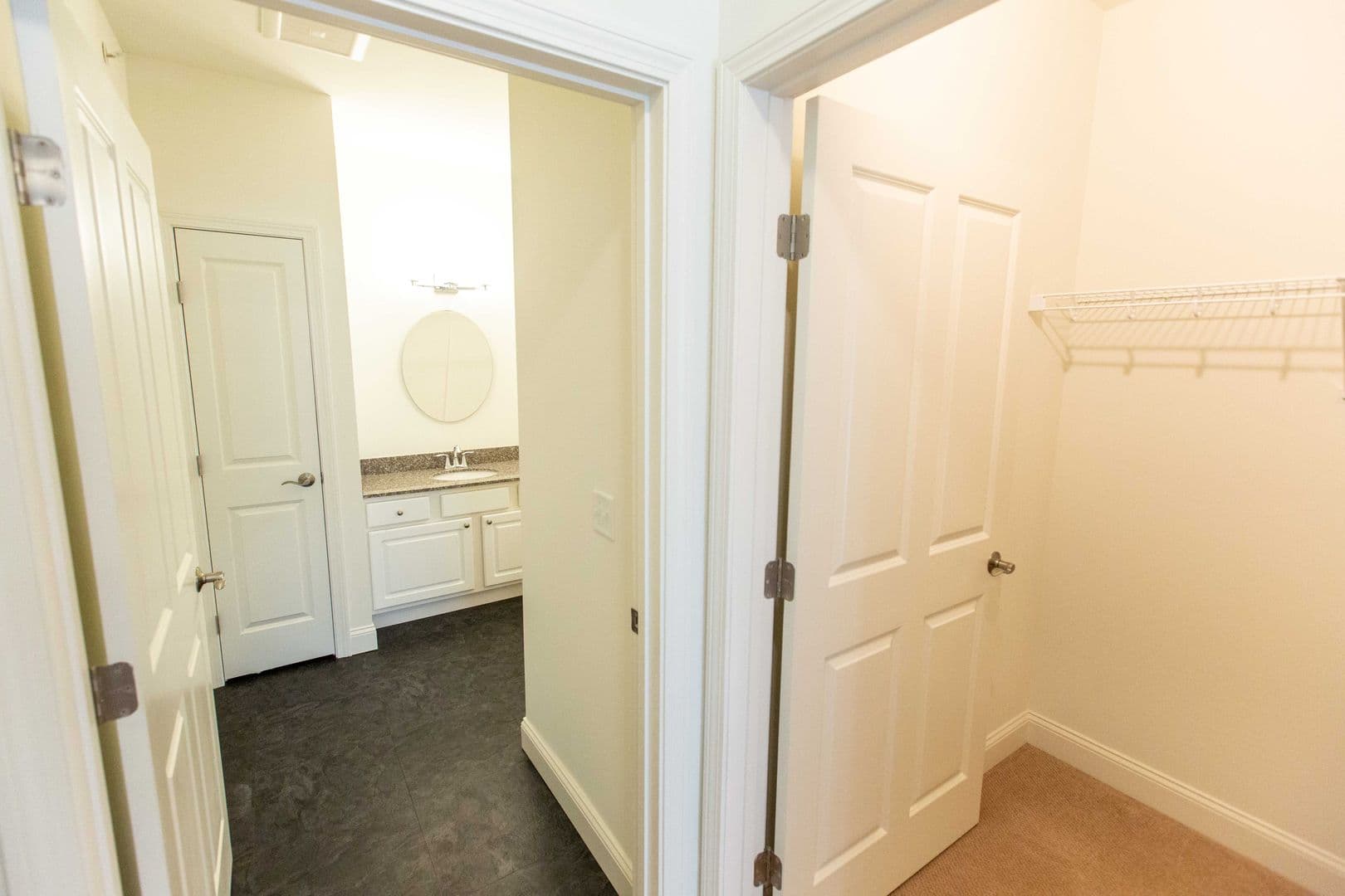 Burlington Apartment: 181 Winterberry Lane