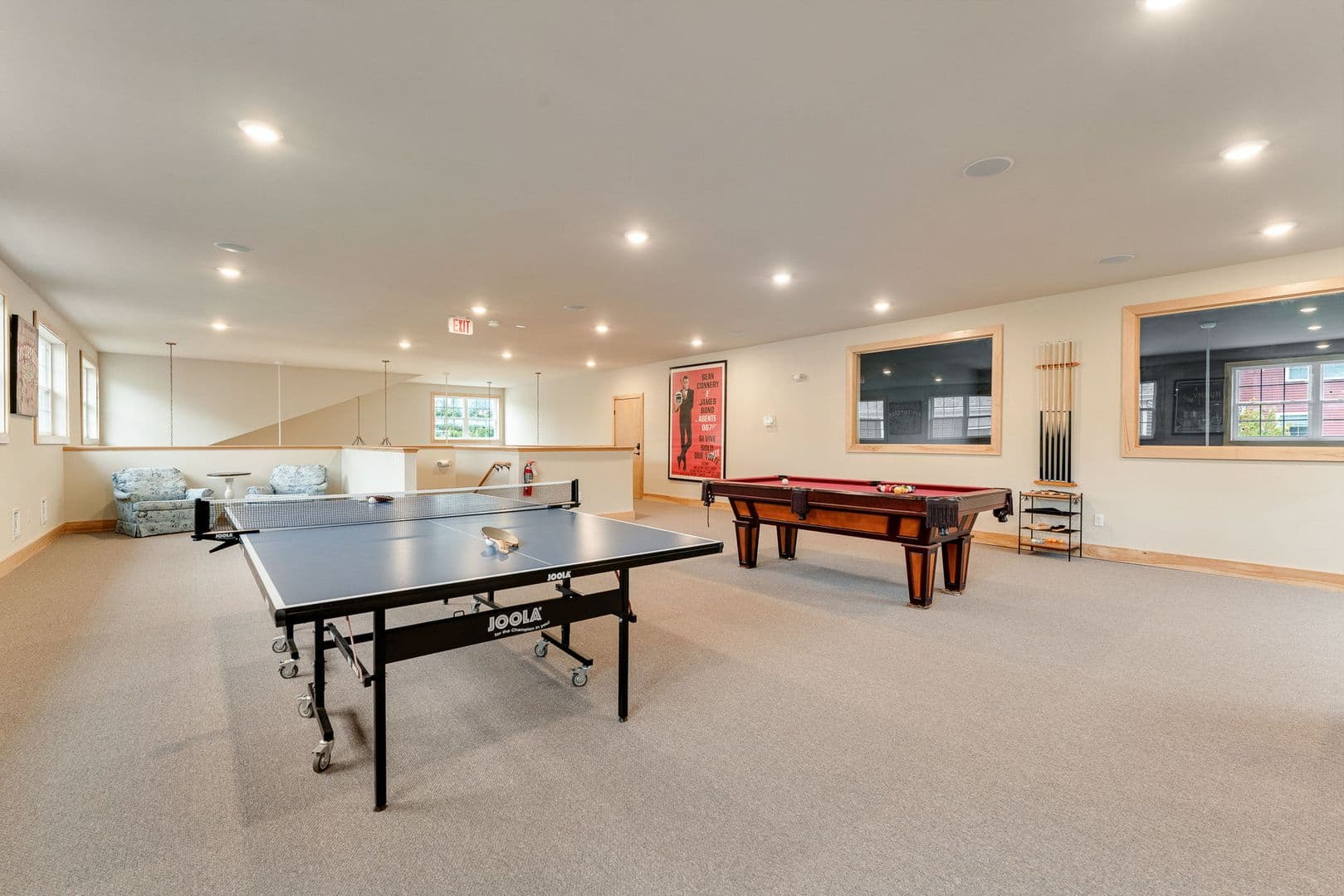 Burlington Apartment: 181 Winterberry Lane