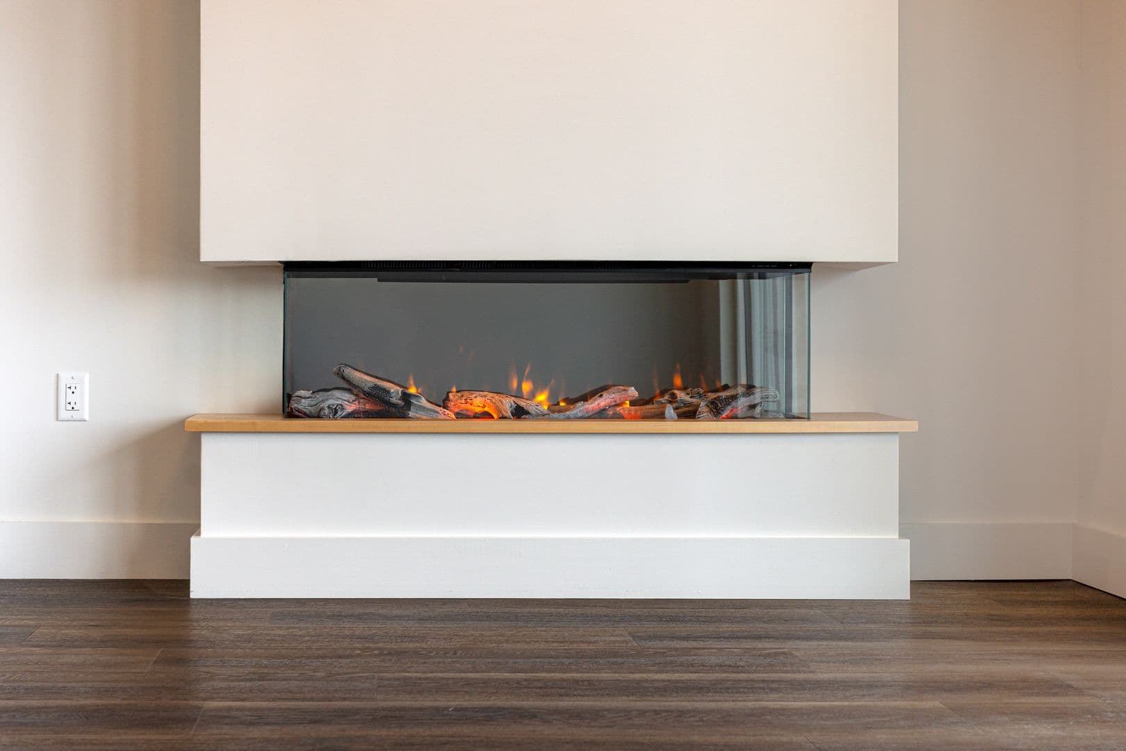 Burlington Apartment: 125 Cambrian Way