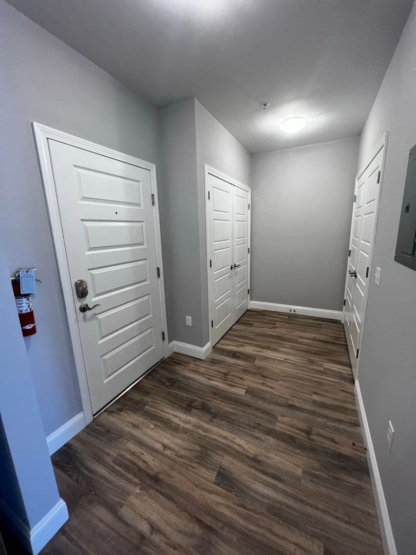 Colchester Apartment: 60 Severance Green