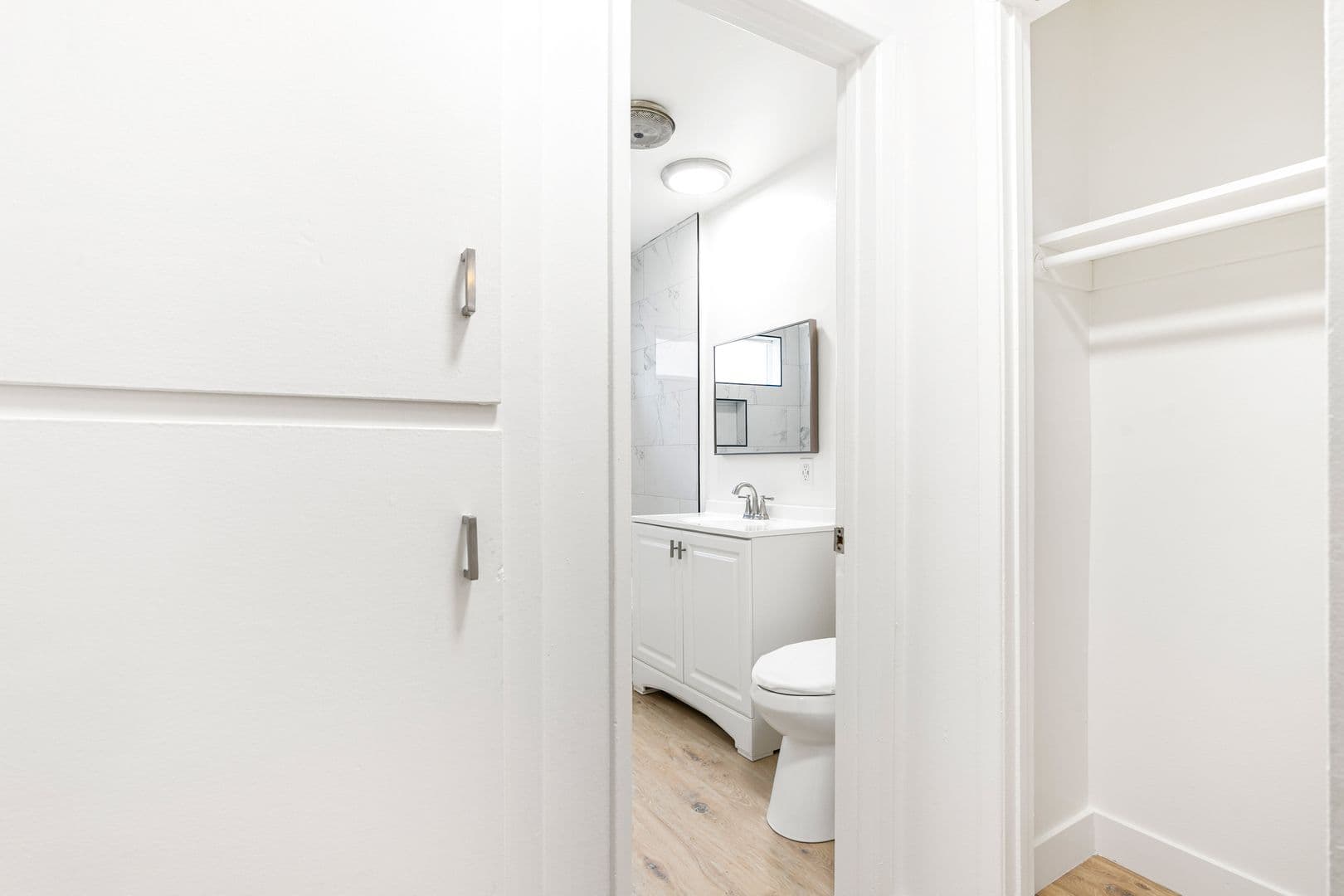 Valley Village Apartment: 5330 Corteen Place