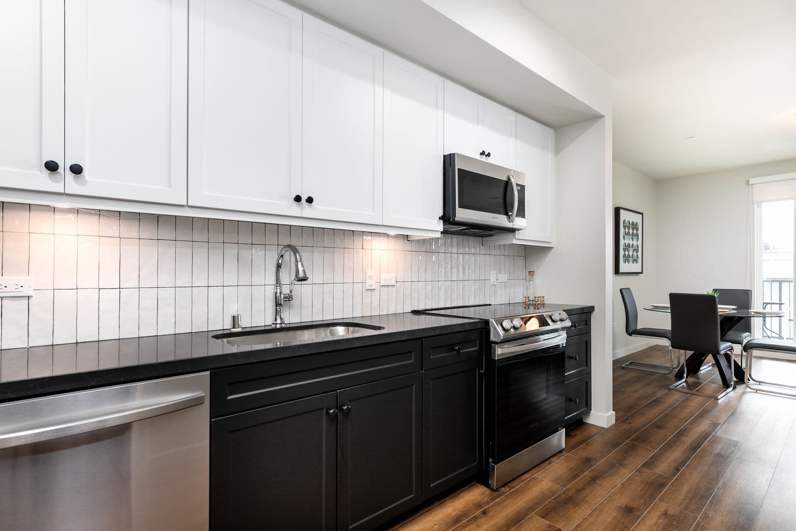 Los Angeles Apartment: 1818 N. Cherokee Ave