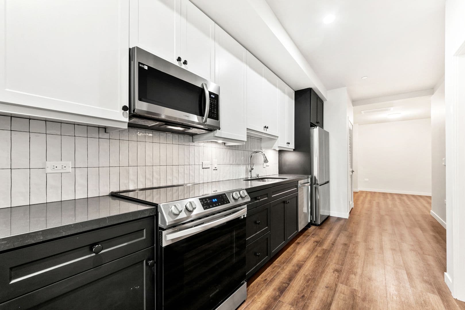 Los Angeles Apartment: 1818 N. Cherokee Ave