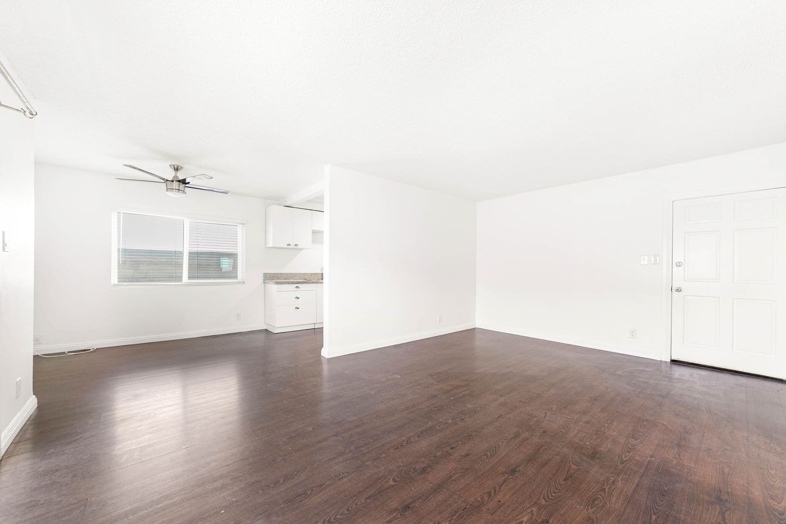 Los Angeles Apartment: 2025 S. Shenandoah St.