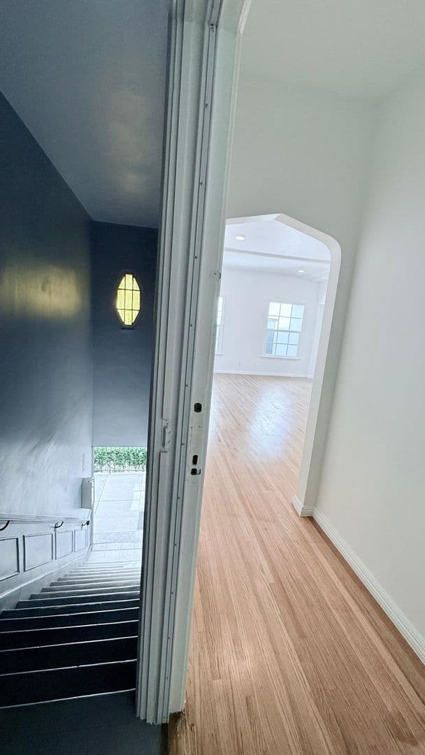 Beverly Hills Apartment: 9312 West Olympic Blvd.