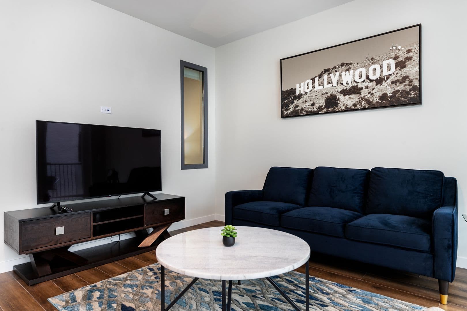 Los Angeles Apartment: 1818 N. Cherokee Ave