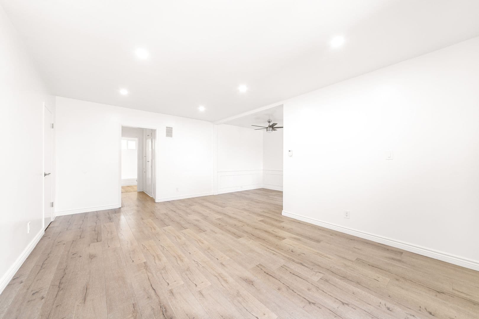 Los Angeles Apartment: 4000 Ursula Ave.