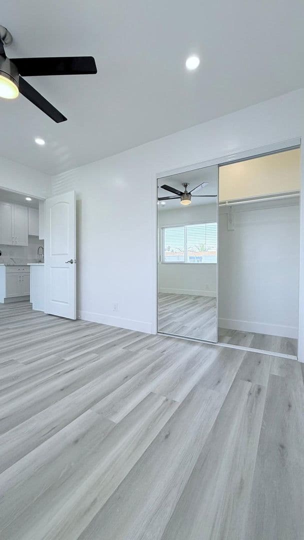 Los Angeles Apartment: 3919 Ursula Ave.