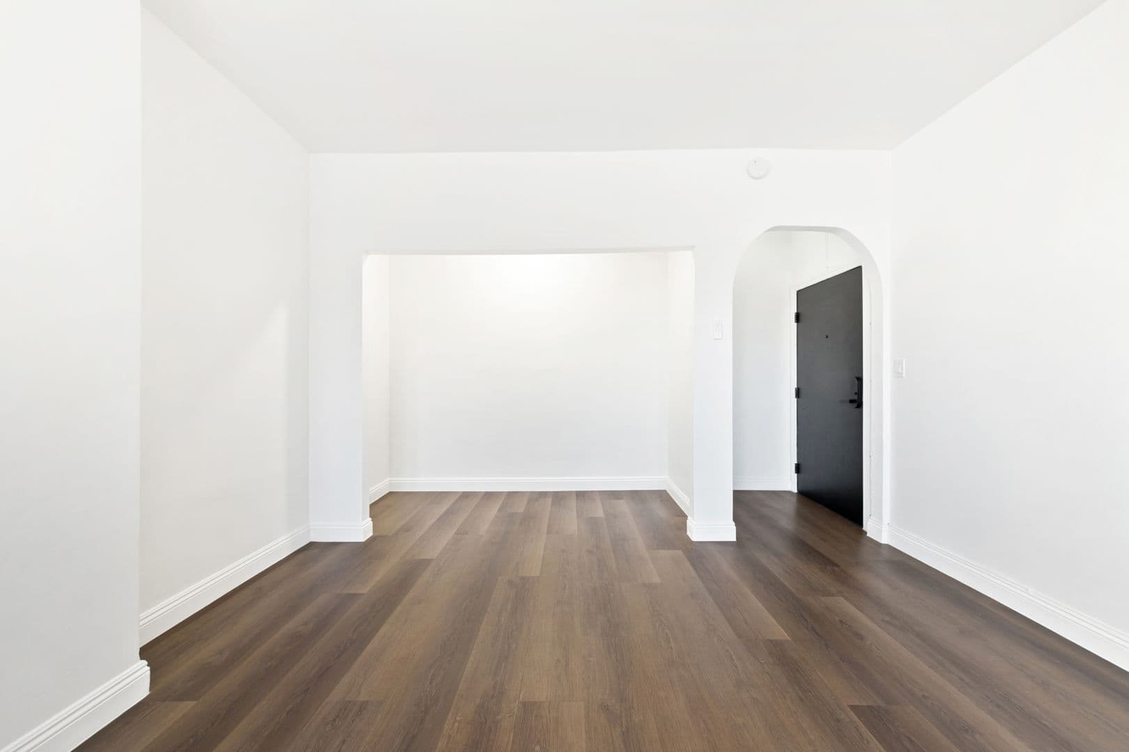 Los Angeles Apartment: 1775 N. Orange Drive