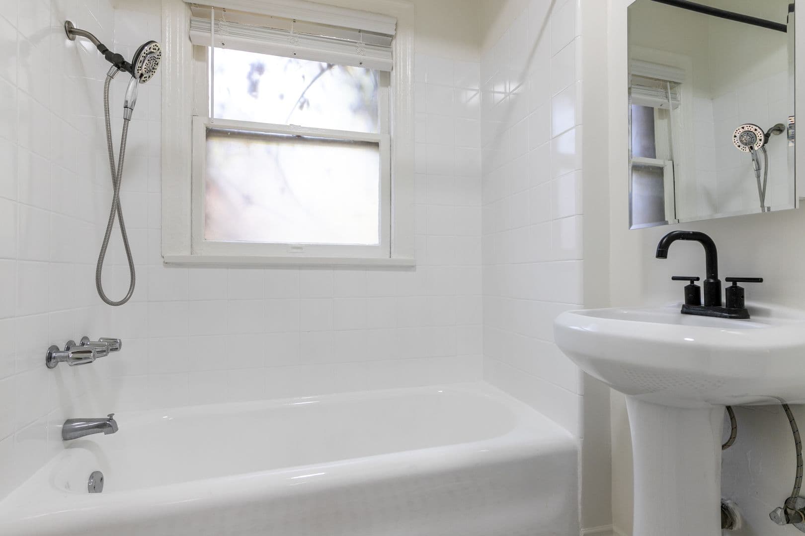 Los Angeles Apartment: 1775 N. Orange Drive