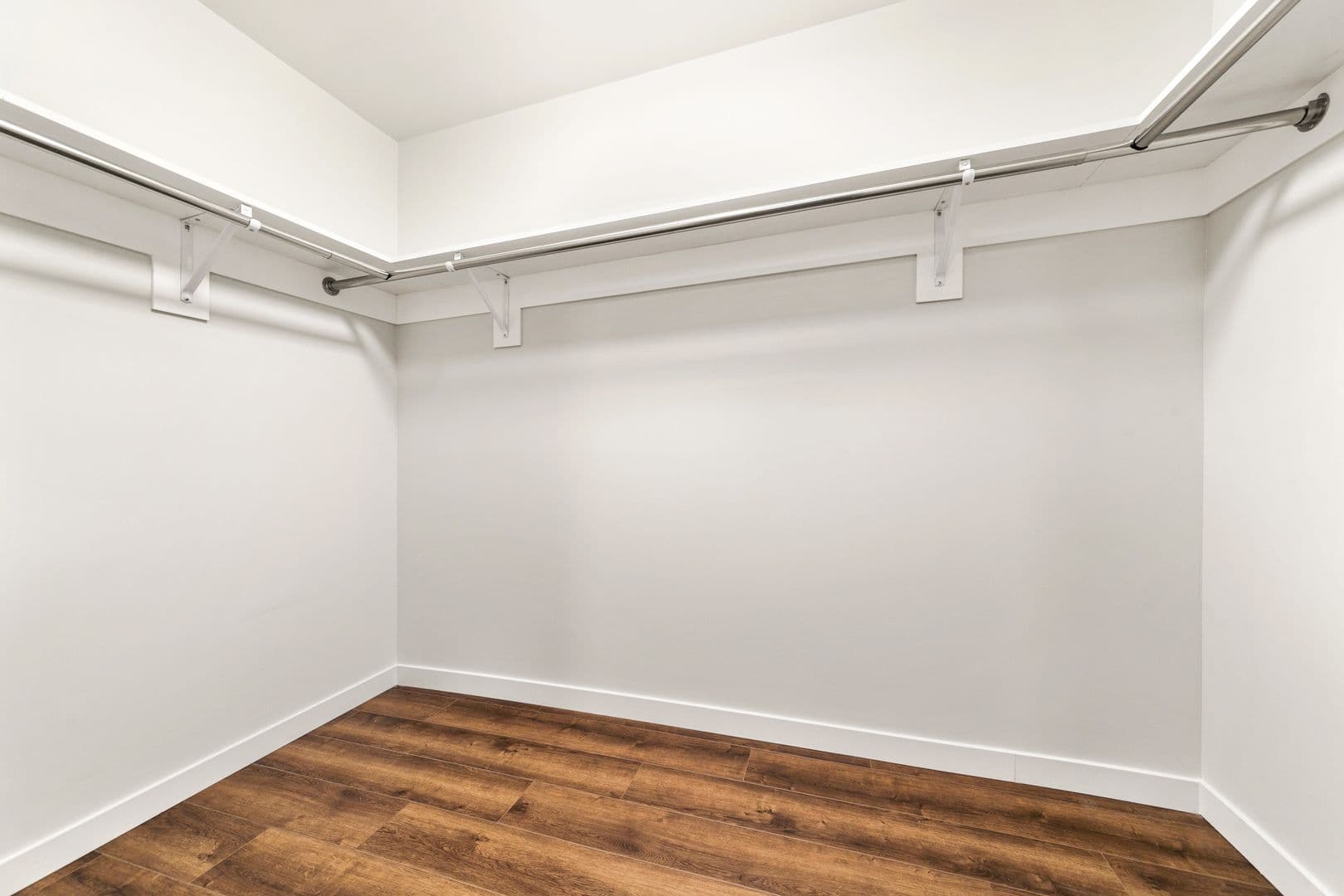 Los Angeles Apartment: 1818 N. Cherokee Ave