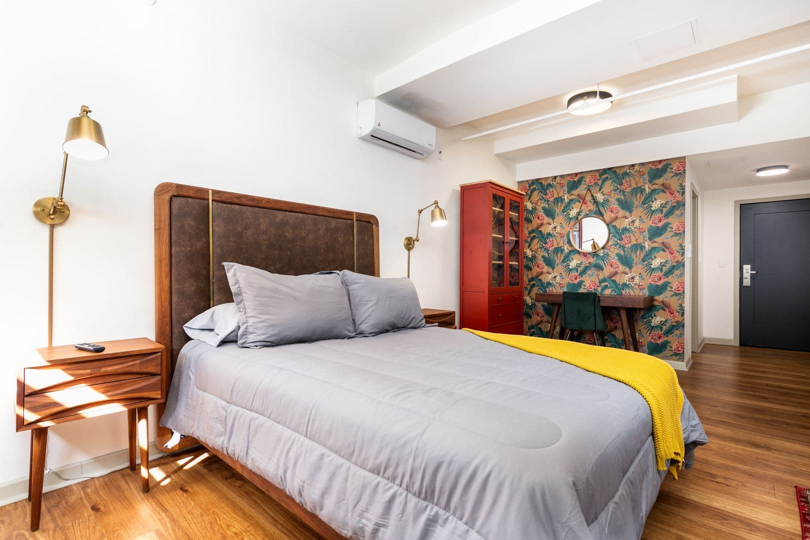 Los Angeles Apartment: 1830 N. Cherokee Ave.