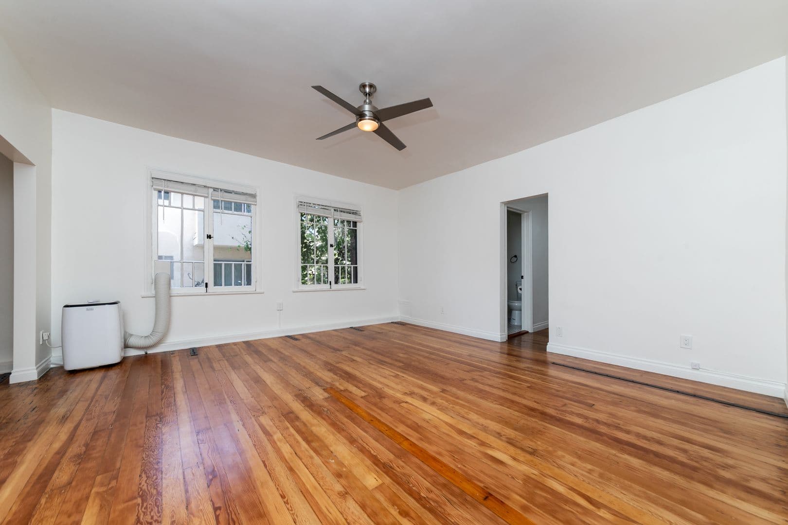 Los Angeles Apartment: 1775 N. Orange Drive