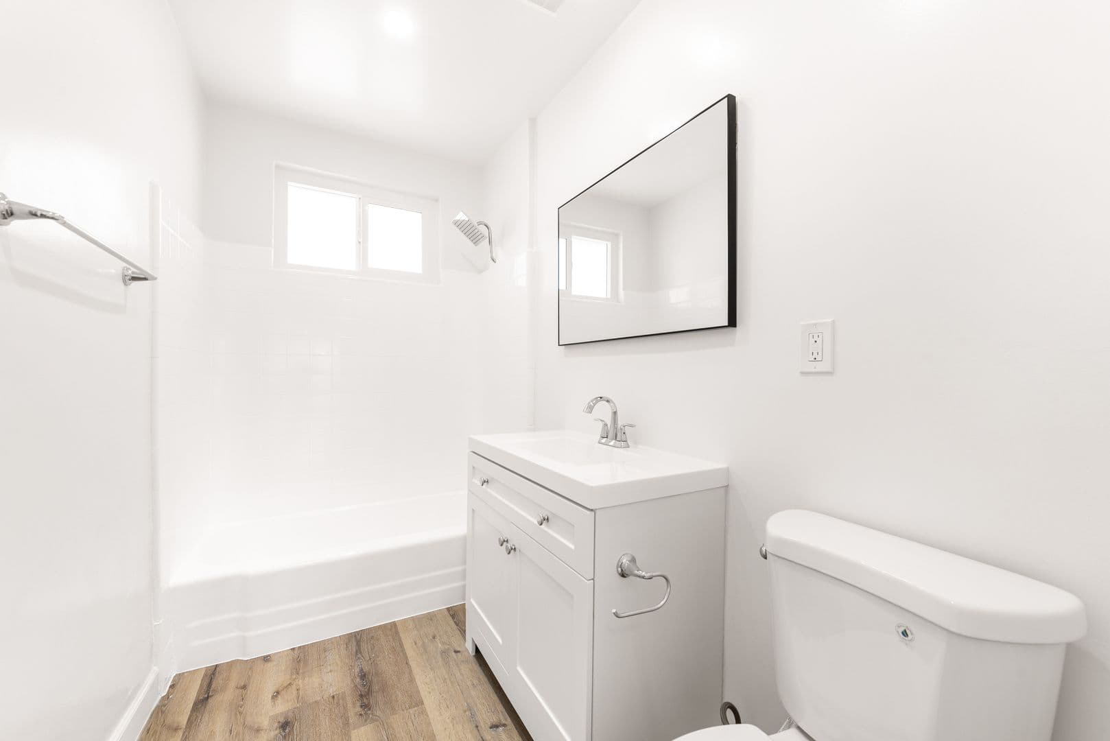 Los Angeles Apartment: 4000 Ursula Ave.