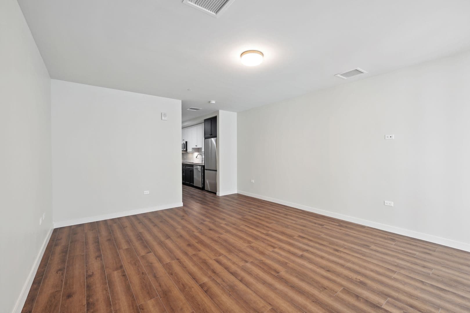 Los Angeles Apartment: 1818 N. Cherokee Ave